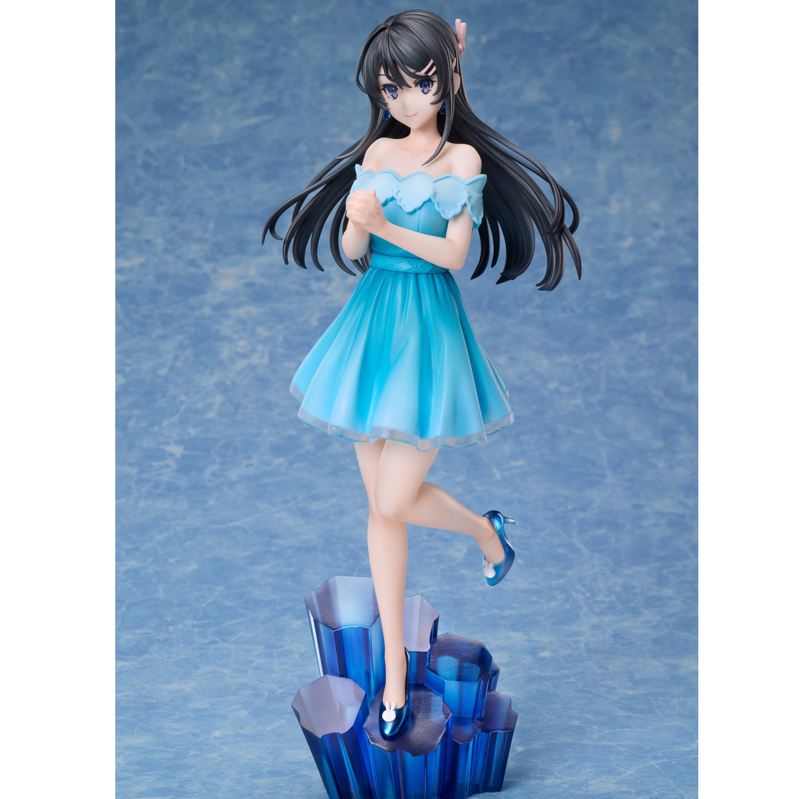 Joven cabeza de cerdo joven conejito chica hermana mayor Sakura Island Lino uniforme vestido conejito chica invierno ropa paisaje hecho a mano