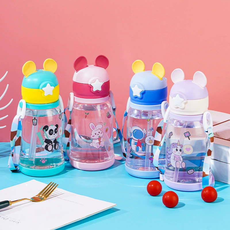 Plastic cartoon children's handheld cute glass