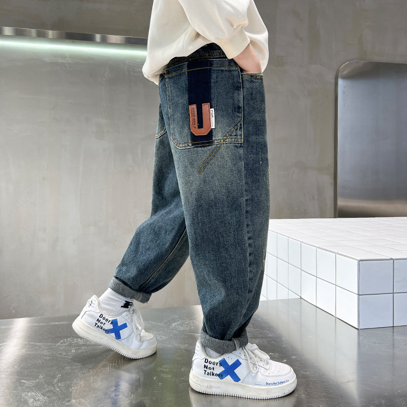 Boys' Pants Spring and Autumn 2026 New Children's Spring Jeans for Older Kids Spring Wear Boys' Long Pants Trendy and Stylish