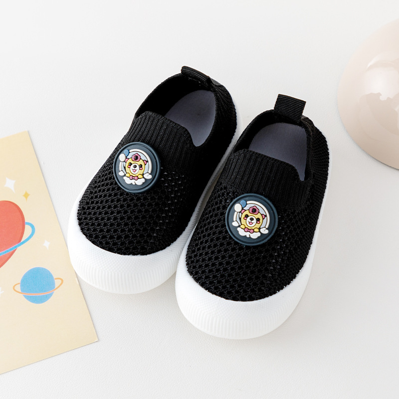 Nuevos zapatos para bebés con suela suave para bebés 1 - 13 años de verano antideslizante zapatos transpirables zapatos de tejido volador