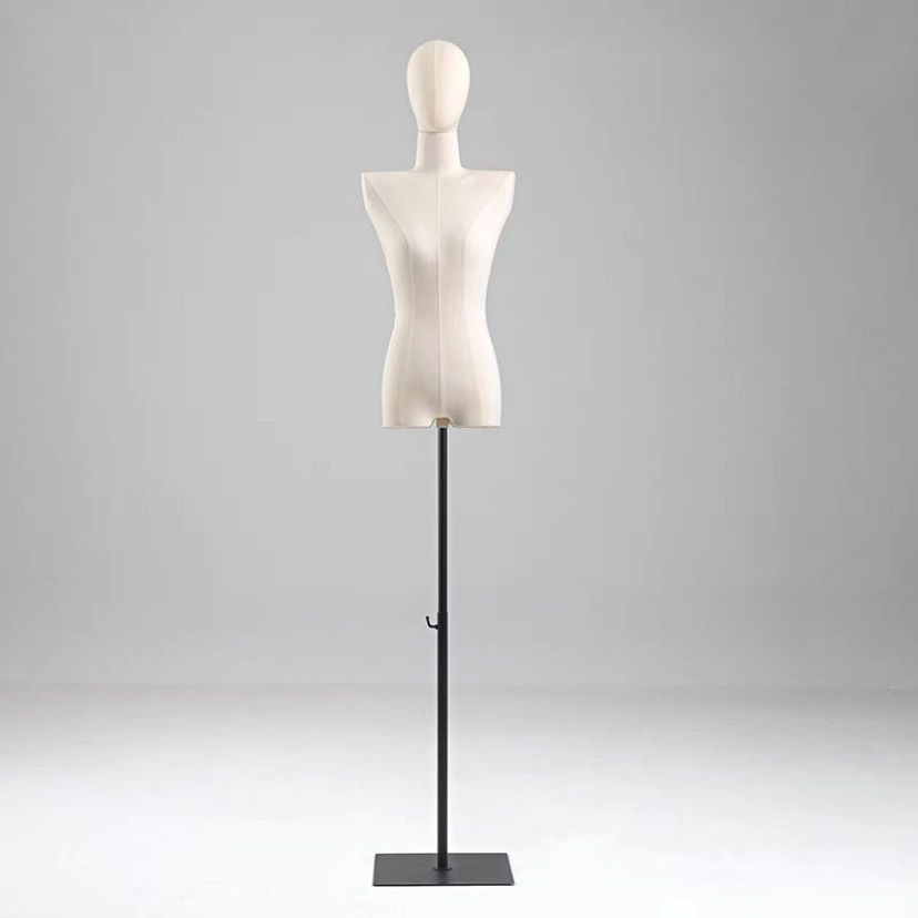 Modelo de busto femenino accesorios hombros planos estante de ropa de estilo coreano estante de ventana maniquí estante de exhibición de cuerpo humano