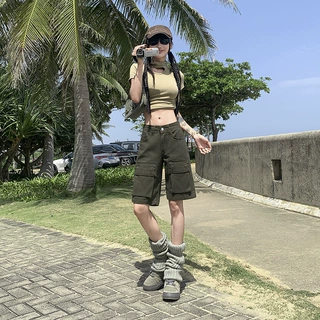 复古多口袋工装牛仔中裤女2025夏季新款宽松显瘦直筒五分短裤军绿