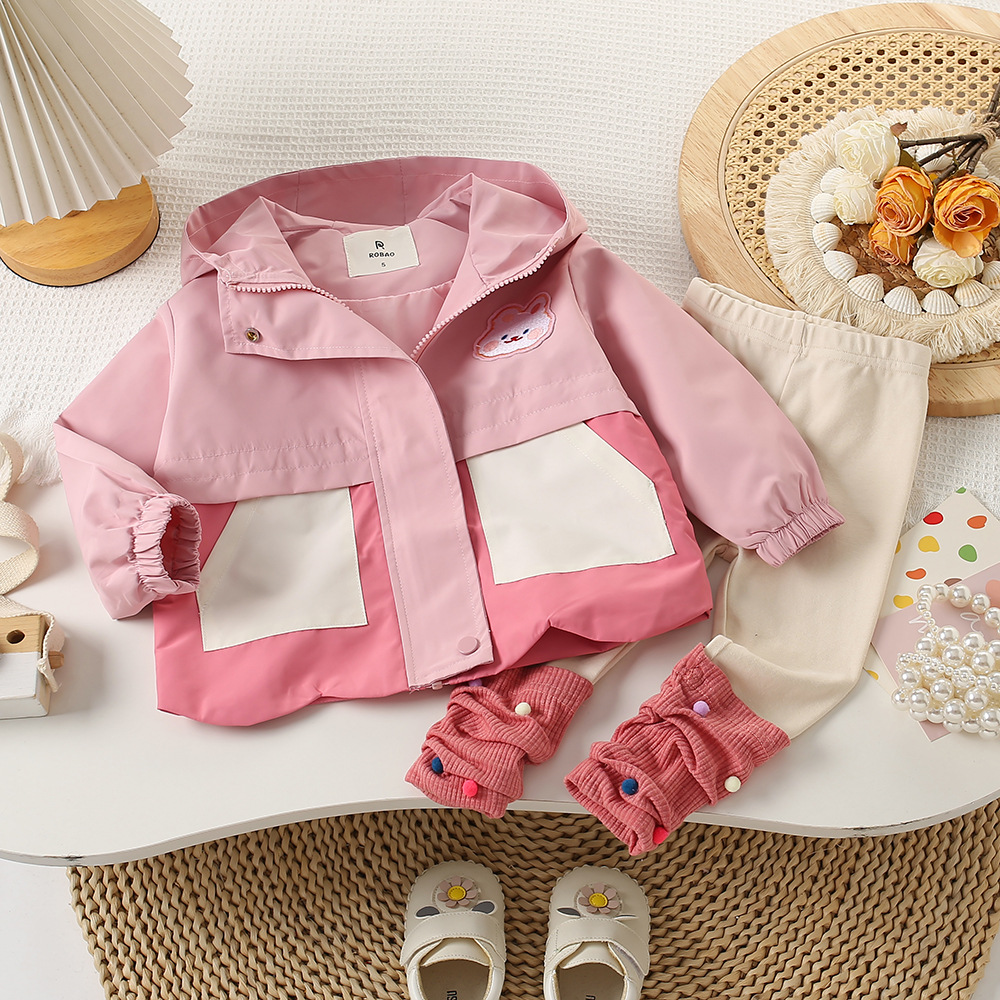 Women's Autumn Waterproof Hooded Jacket with Thick Padding, Stylish Slimming Windbreaker in Pink, 2023 Trendy Autumn Outfit New