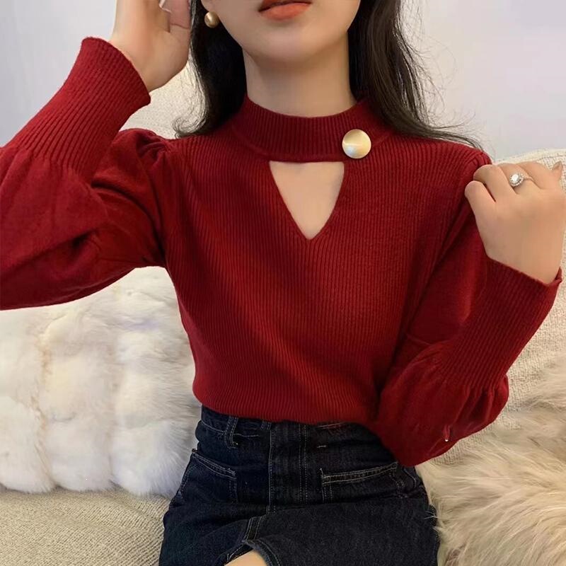 New stylish women's red hollow-out knit sweater, slimming base layer for autumn and winter, European design New stylish women's red hollow-out knit sweater, slimming base layer for autumn and winter, European design