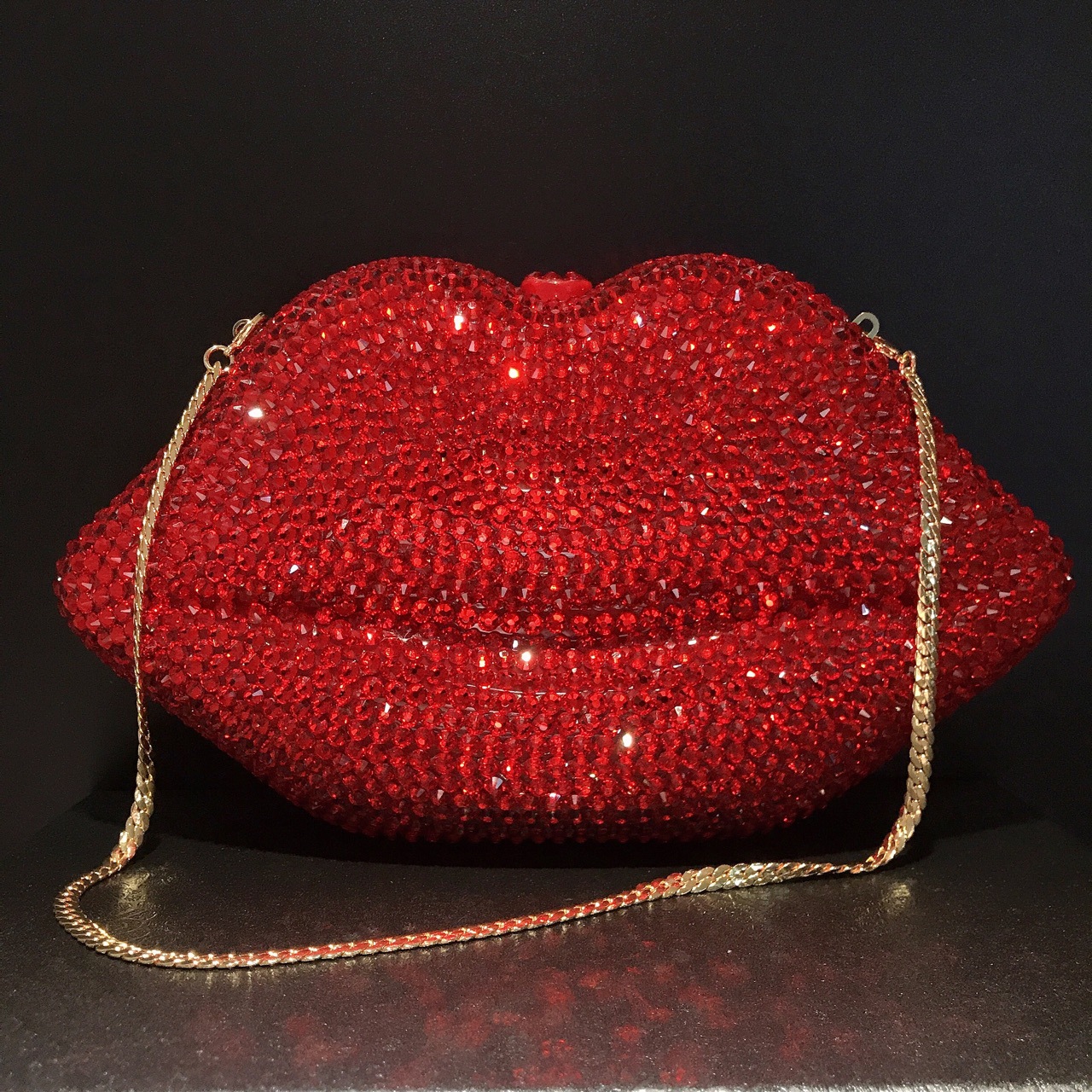 Túi clutch nữ cầm tay đính đá phong cách Âu Mỹ — Màu đỏ