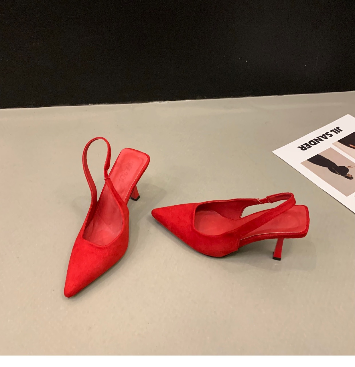 Niche French high-heeled black toe sandals fairy shoes 2023 new spring and summer pointed toe temperament single shoes_voghion.com