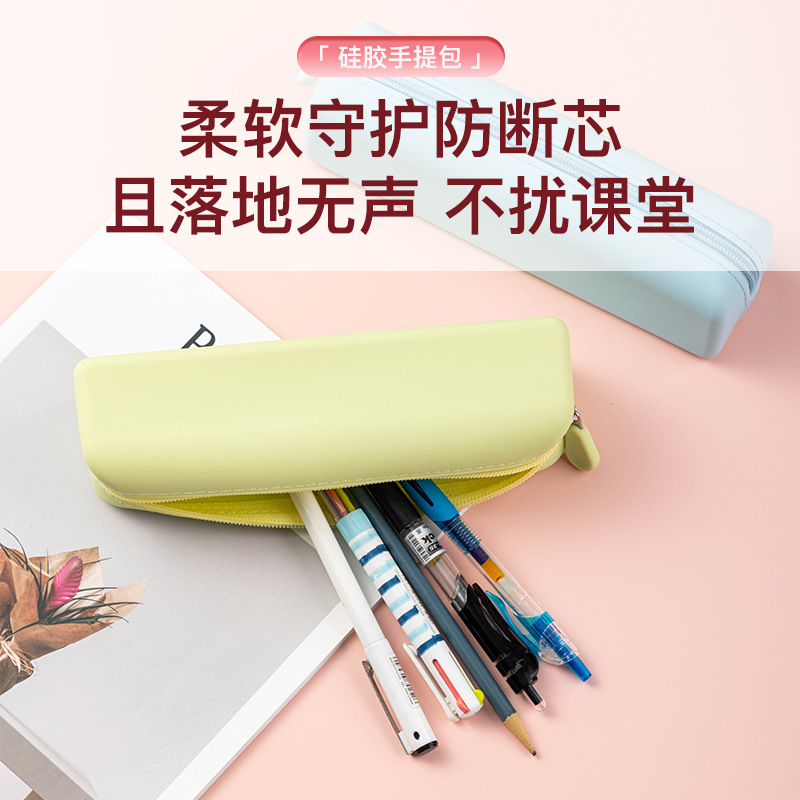 Transfronterizos nuevos portátiles de silicona de viaje maquillaje bolsa de maquillaje cepillo de almacenamiento de escritorio de alta capacidad de almacenamiento