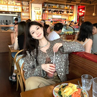 璀璨爱河秋冬新款高奢细闪珠片绣上衣女重工亮片甜妹小香风短外套