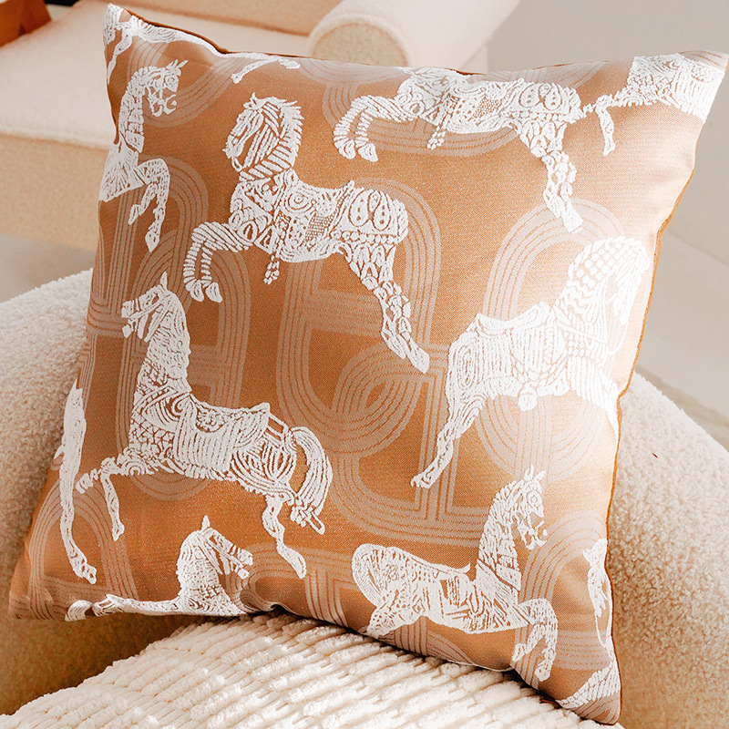 Funda de almohada de 45x45cm de caballo de guerra real marrón con leche