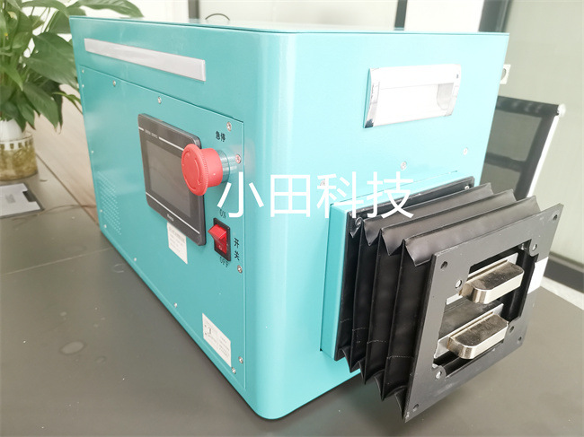 AGV刷块刷板接触板AGV小车48V/50A智能充电机伸缩式AGV智能充电桩