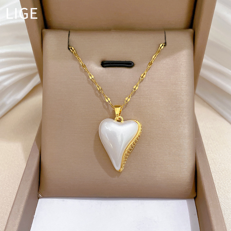 Collana elegante a cuore con perla e diamanti in acciaio_voghion.com