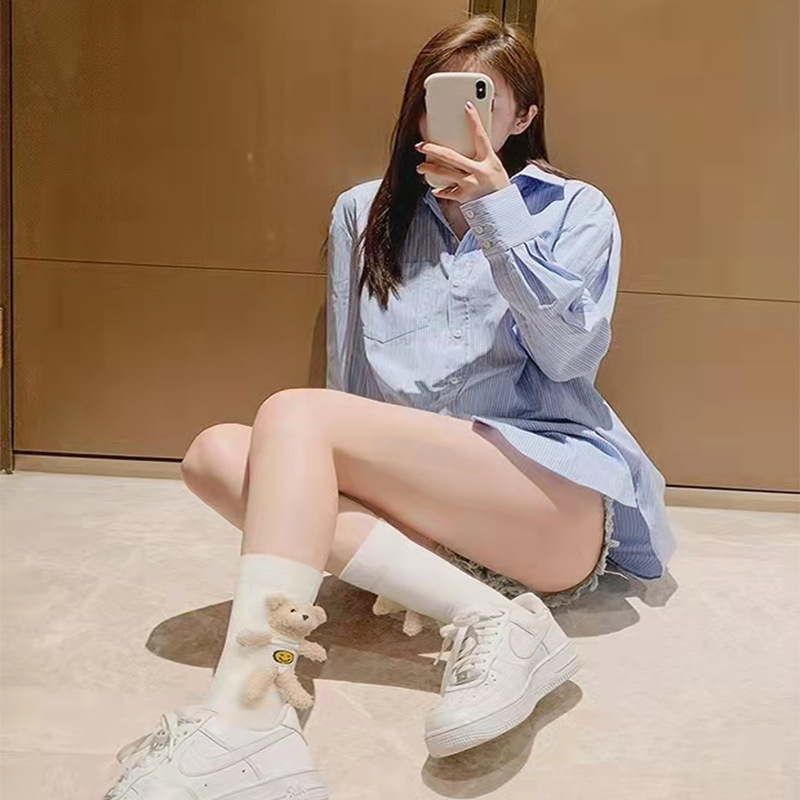 Calcetines de mujer primavera y verano color caramelo tridimensional nueva moda calcetines europeos mujeres ins lindo oso tridimensional calcetines estilo coreano