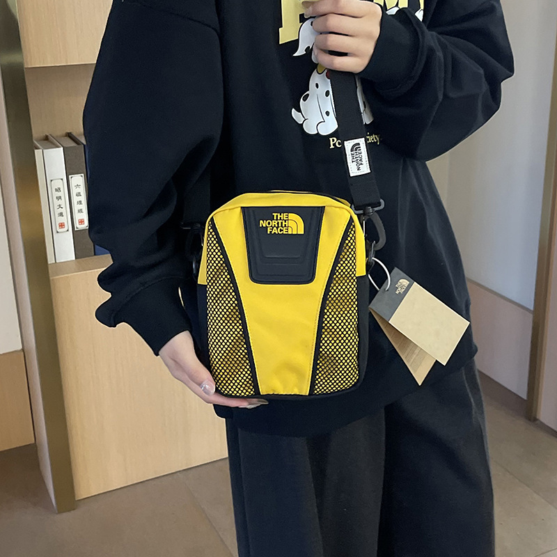 노란색