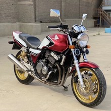 进口本CB400田四缸复古小黄蜂250摩托车大排量街车重机跑车公路赛
