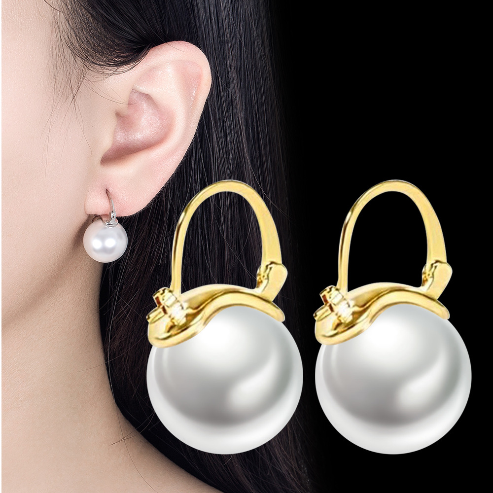 Trendy Simple White Bead Ear Buckle Women's European and American Distinctive Earrings Hong Kong-style Big Pearl Elegant High-end Ear Accessories