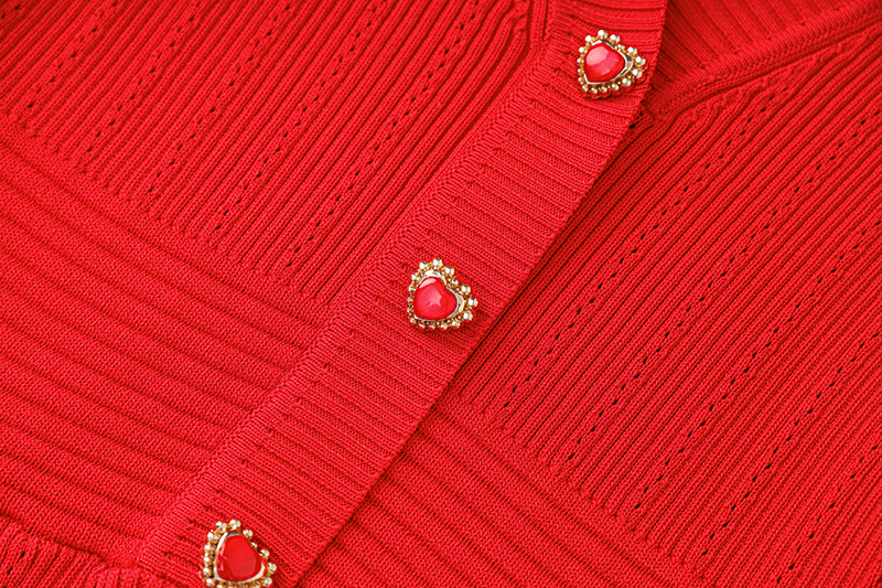 Vêtements pour femmes automne et hiver nouvelle robe rouge à col en V tempérament slim bouton d'amour jupe tricotée jupe courte en ligne A_voghion.com