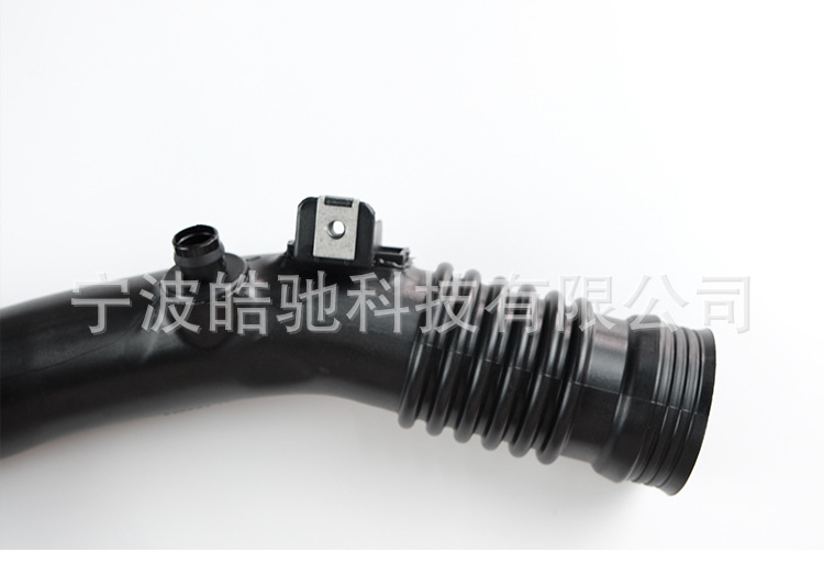 Suitable for Bmw F10 F18 F02 E70 E71 Intake Pipe Hose 13717609811