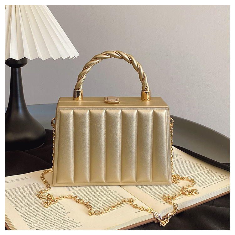 438g Weight Synthetic Leather Lining Material Sewing Thread Fashion Element Lock clasp Closure Type Single Shoulder Strap Strap Type Shoulder Bag Bags Type Holiday, Travel, Shopping Occasion PU Material Solid Color Pattern All Seasons Season Women's Gender Elegant, Streetwear Style Square Shape Medium Size Women's Medium PU Solid Color Elegant Streetwear Sewing Thread Square Lock Clasp Shoulder Bag 7
