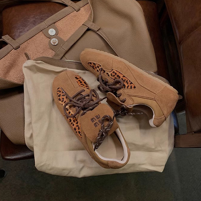 Grava Madre otoño y invierno nuevo retro cabeza redonda leopardo diseño flip correa de cuero auténtico entrenamiento Agan skate para mujeres otoño