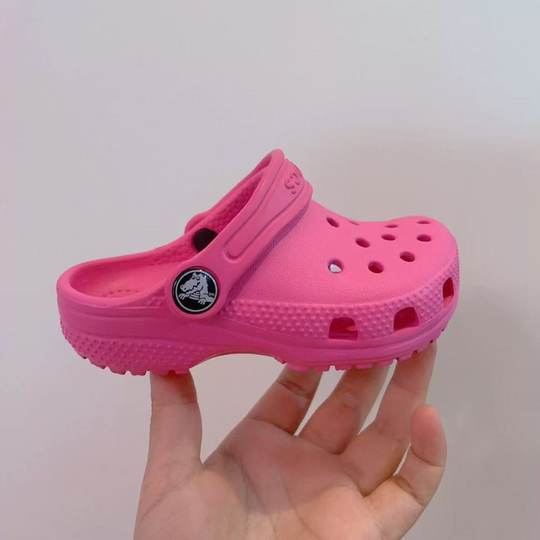 Classic Children's Star Cave Shoes Sandals Doll Non-slip Trendy Slippers Beach Shoes Outdoor Travel Lightweight and Comfortable