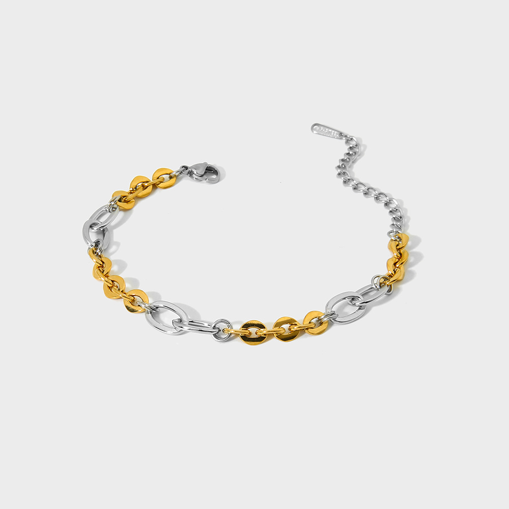 Geometric Pattern Women's Gender Vintage Style Classic Style Geometric 304 Stainless Steel 18K Gold Plated Chain-free Bracelets In Bulk