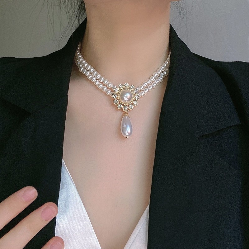 フランスの軽豪華な不規則なバロック真珠のネックレスの小さい大衆の鎖の鎖の毛の鎖の軽豪華な高級感の女性|undefined