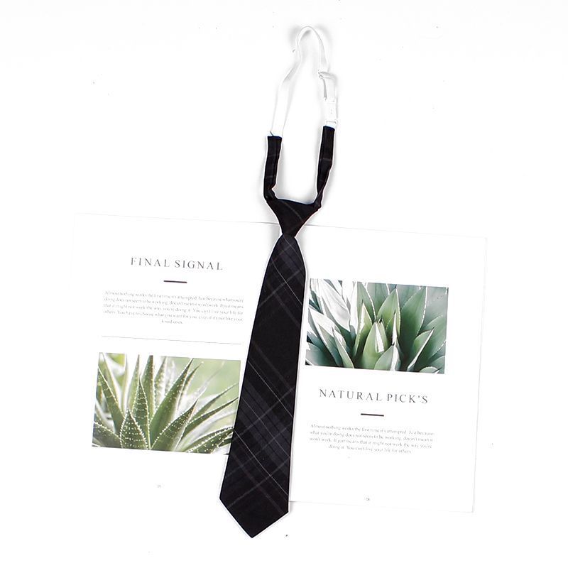 Cravată neagră cu model floral pentru guler, papion unisex_voghion.com