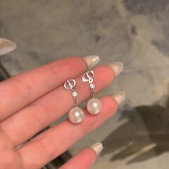 法式复古珍珠吊坠耳环女小众字母CD珍珠耳环秋冬氛围感流苏耳坠