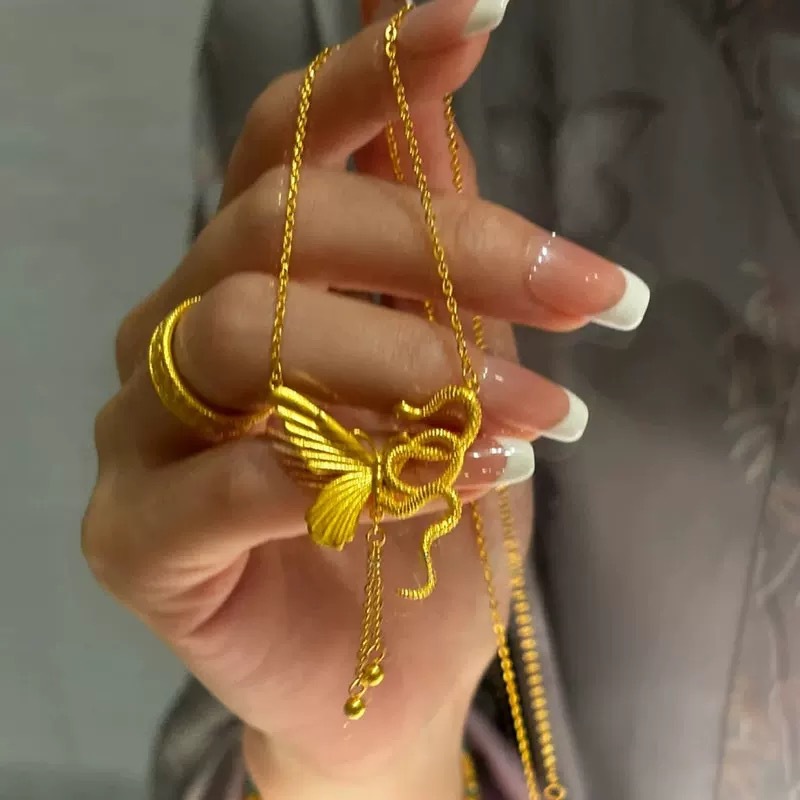 Altes Gesetz Erbe Geist Schlange und Schmetterling Quaste Halskette Ring Weibliche Asymmetrische Nischen Design Erweiterte Sinn Fabrik Outlet_voghion.com