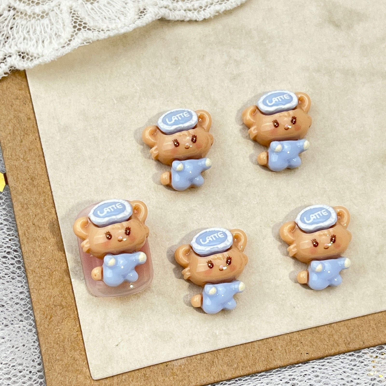 #7 단색-파란색 옷