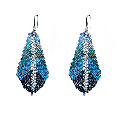 Diamante pluma hoja borla oreja gancho europeo y americano personalizado moda pendientes Luz de lujo de alto grado pendientes para las mujeres al por mayor image 6