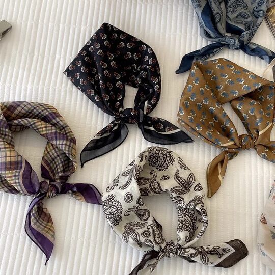 Japanese Style Light Vintage Artistic Overlapped Mori Style Floral Small Square Scarf Commuter Silk Scarf Headscarf Cotton Linen Scarf Korean Style