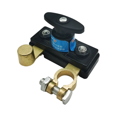 Car on the line of fire – Car Battery Switch, Pure