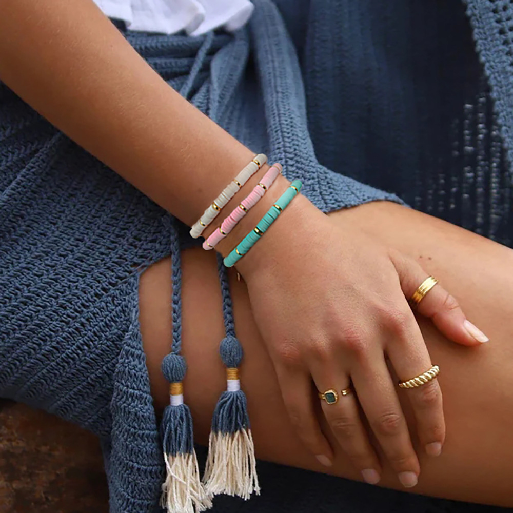 13g Weight 18K Gold Plated Plating Material Bracelets Classification Ig Style Round Solid Color 18k Gold Plated Soft Clay Copper Wholesale Bracelets