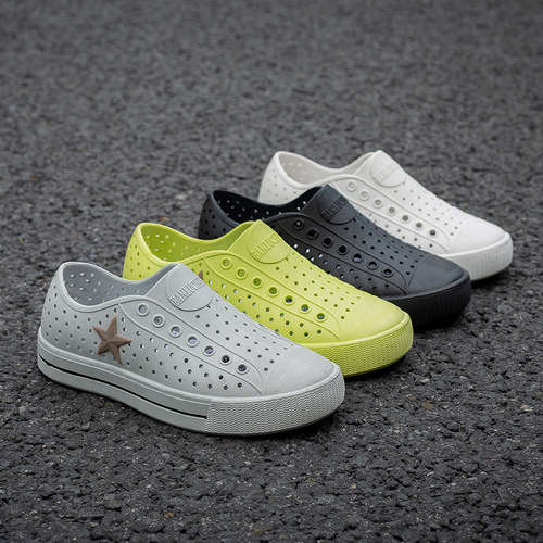Croc Shoes Men's Summer Soft Sole Hollow Wading Shoes Baotou Couples Beach Shoes Lightweight Men's and Women's Casual Crocs