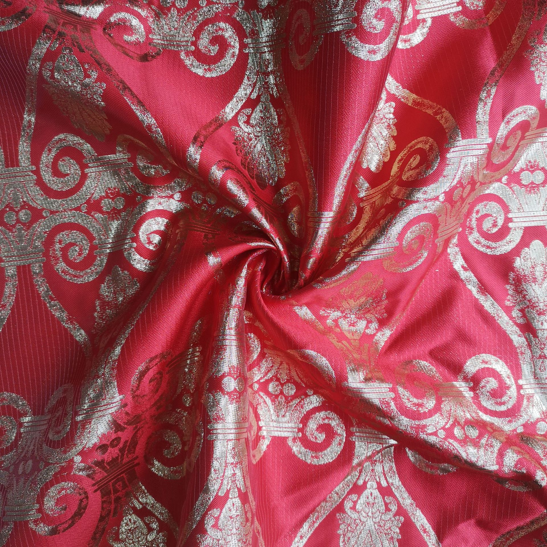 新款提花面料色织提花布 女装连衣裙服装面料  欧美服装布料