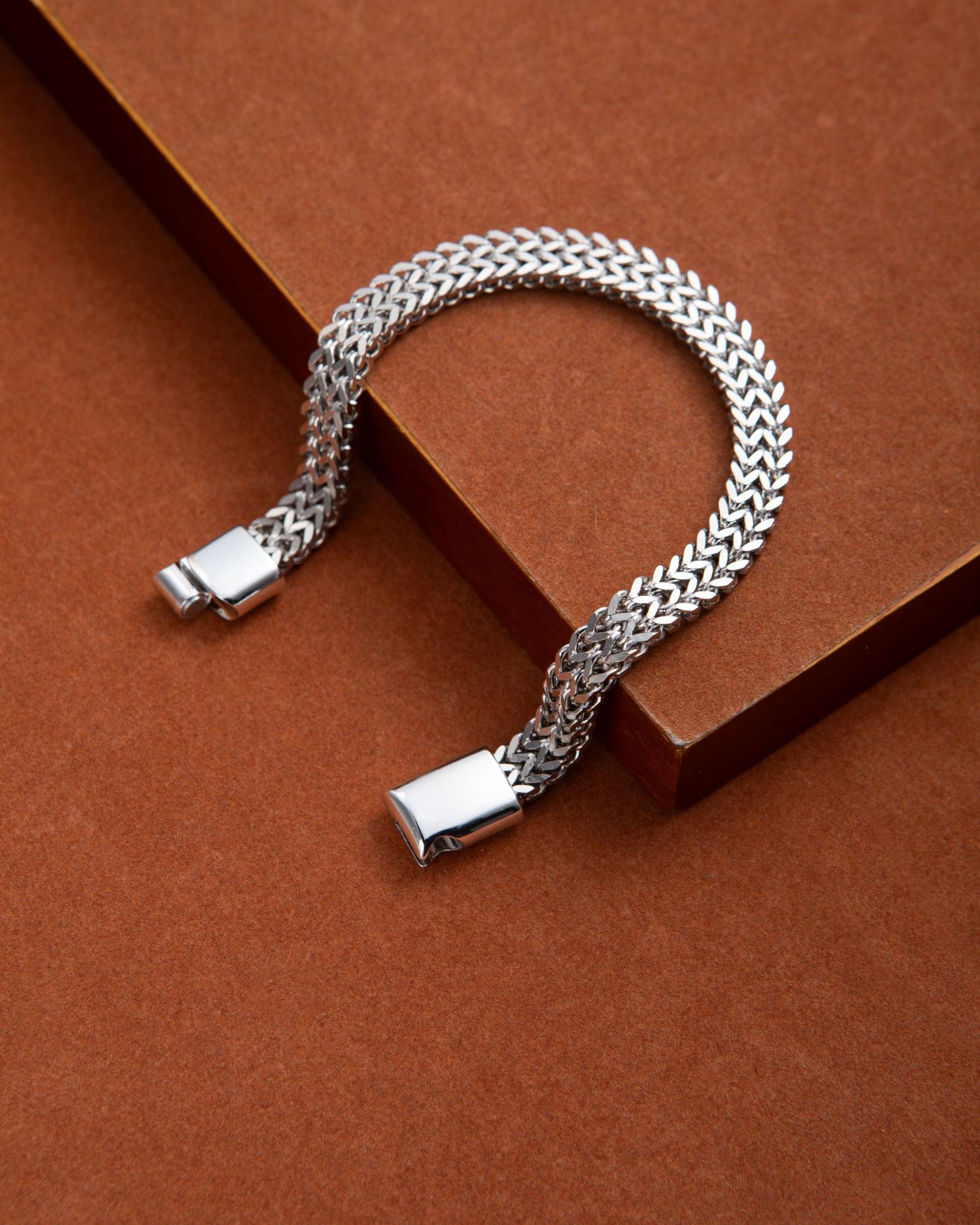 20g Weight Chain Bracelet Classification Alloy Chain Material Cuban Link Chain Curb Chain, foxtail chain Chain Type 1 Piece Quantity Daily Occasion Alloy Material Solid Color Pattern All Seasons Season Men's Gender Plating Design Casual, Hip-Hop Style Casual Hip-Hop Solid Color Alloy Plating Men's Chain Bracelet Men's Chain Bracelets 10
