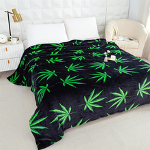 ����}һ�����l2025�¿����Q Blankets ���ľG�~���˴�̺���g�b�