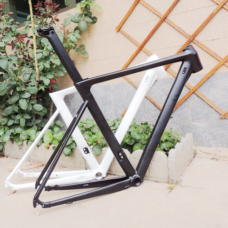700C Road Bicycle Aluminum Alloy Breaking Wind Frame Pin-mounted Disc Brake Straight-mounted Front Dial Inner Line Refinish Coating Process