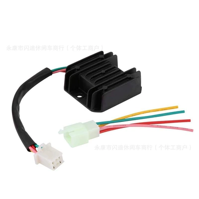 Motorcycle Atv Off-Road Accessories 12V Four-Pin Cg125/150/200/250 Gy6 Rectifier Voltage Regulator (Motosiklet ləvazimatları və aksesuarları) - zlq-62-with-plug-in