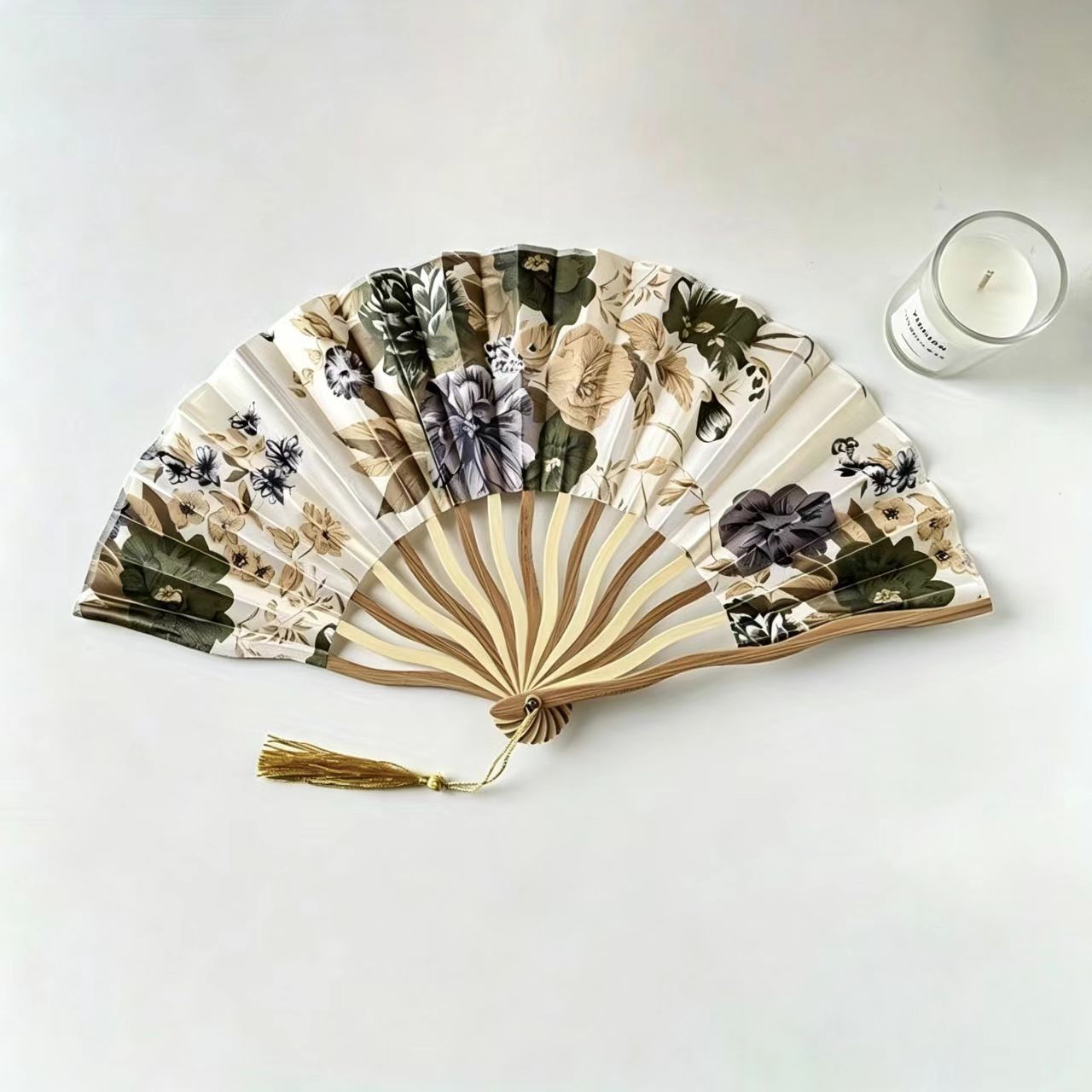 Ancient style folding fan-golden dragon fan
