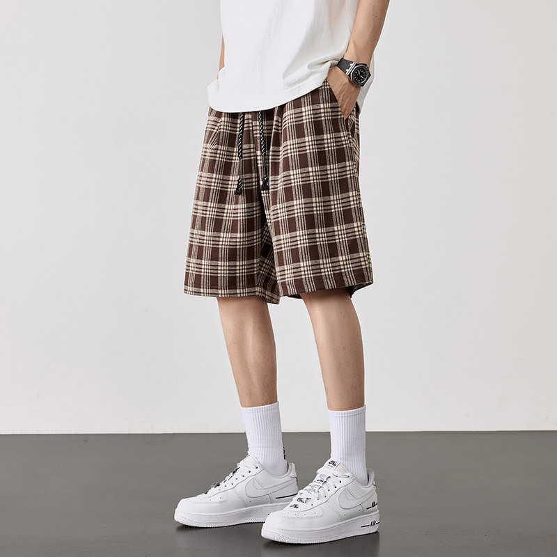 Pantalones cortos a cuadros de gran tamaño para hombres, estilo fino de verano, transpirable y suelto, estilo de Hong Kong, pantalones de cinco puntos más gordos para hombres