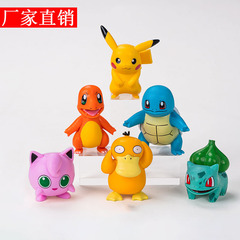 ポケモンのケーキの装飾の置物のネットの赤いピカチュウの精霊のボールはアヒルの男の子の誕生日のデザートの台のプラグインに達することができます。