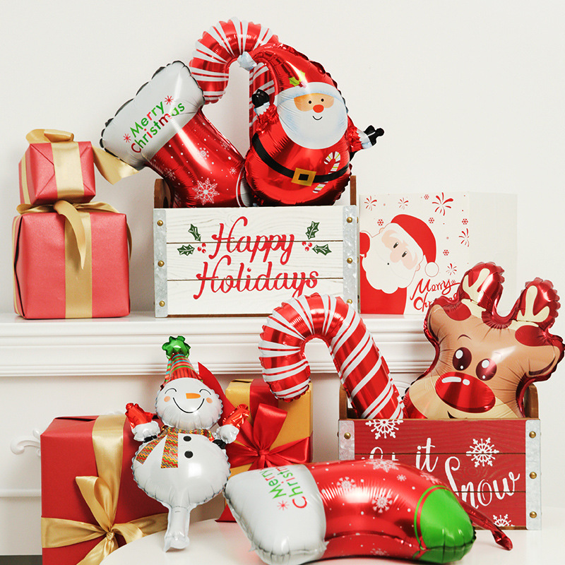 圣诞卡通铝膜气球麋鹿圣诞老人充气球平安夜装饰材料厂家批发