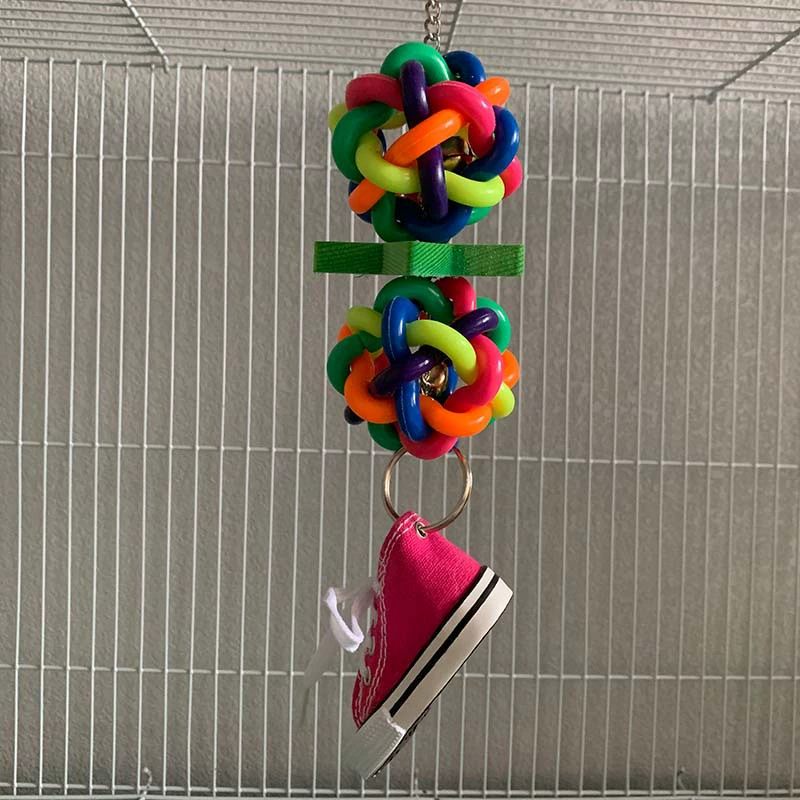 Plastic toy, can bite