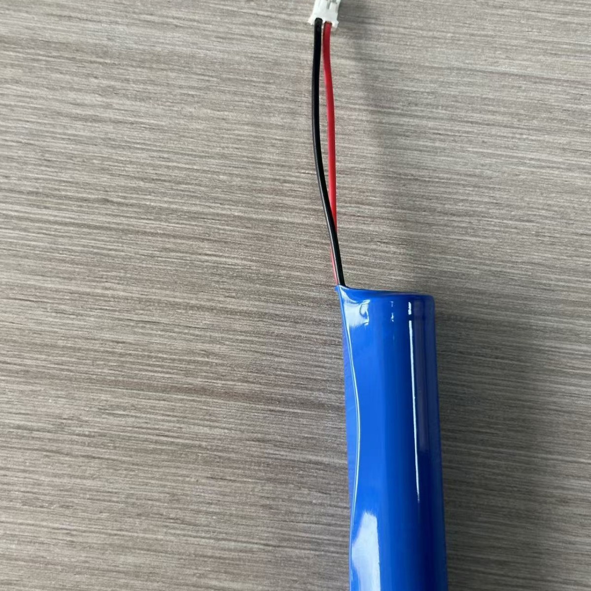 18650   3.7V  1500mah带6里面出线反接端子儿童玩具打蛋器用