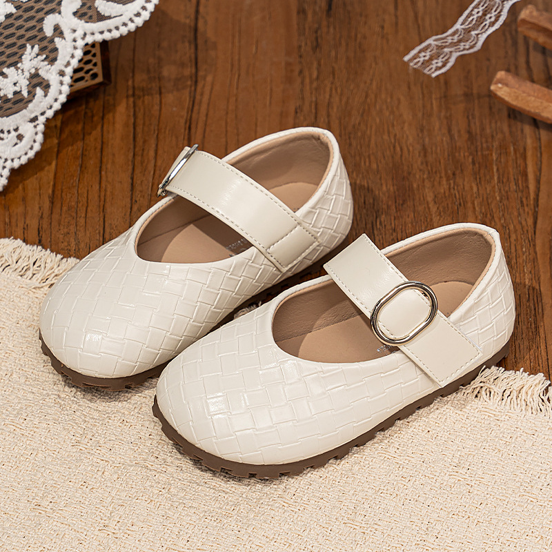 Zapatos de cuero de niñas 2026 primavera nuevos zapatos casuales blancos para niños zapatos de princesa de tejer para niños zapatos marizhen image 7