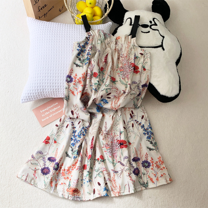 Fabricante de verano 2025 pijama de cabina pijama de niñas fresco uniforme de estudiantes vestido largo un cuello de ropa de casa