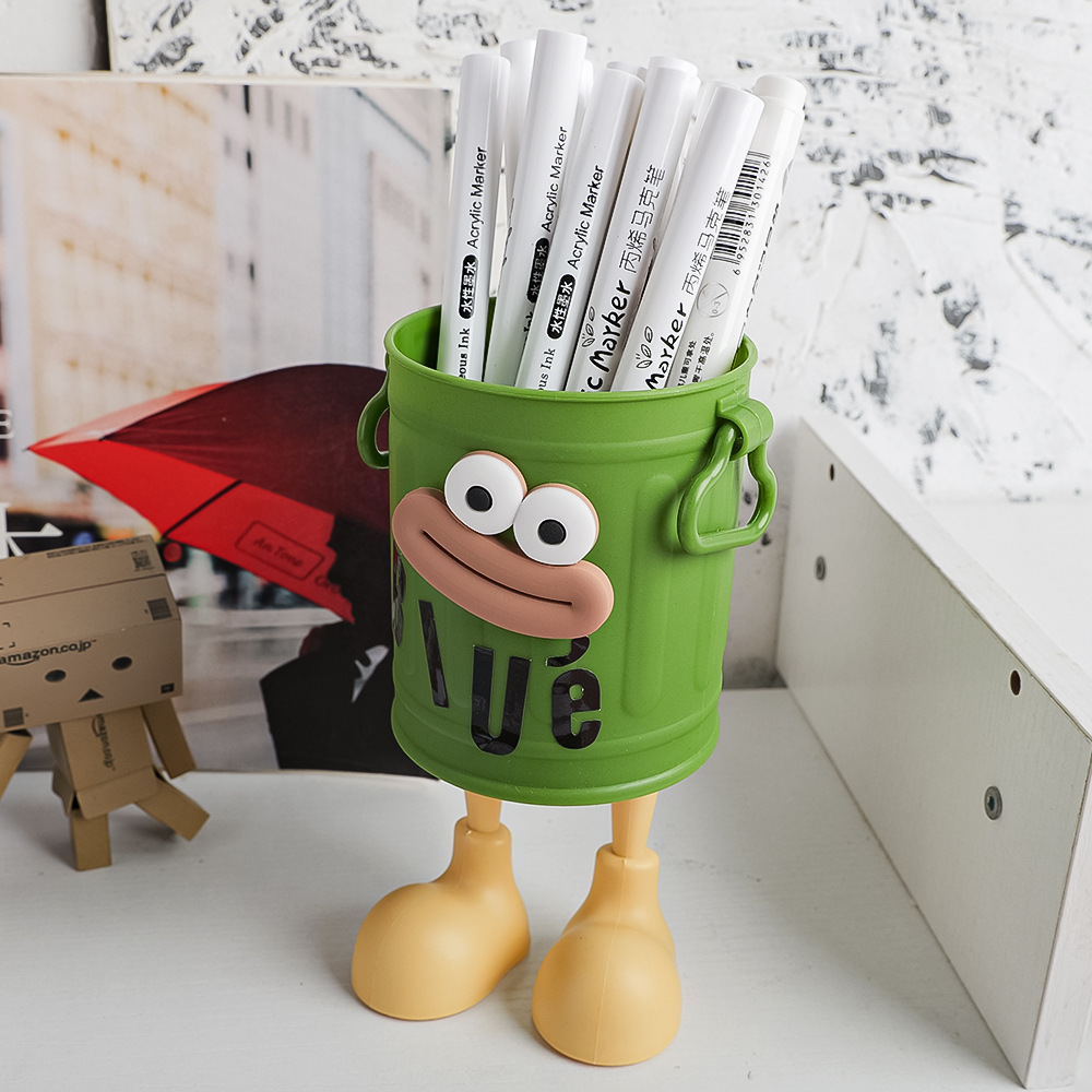 녹색 튜브 + 소시지 입 + 문자 스티커 + 다리 2개