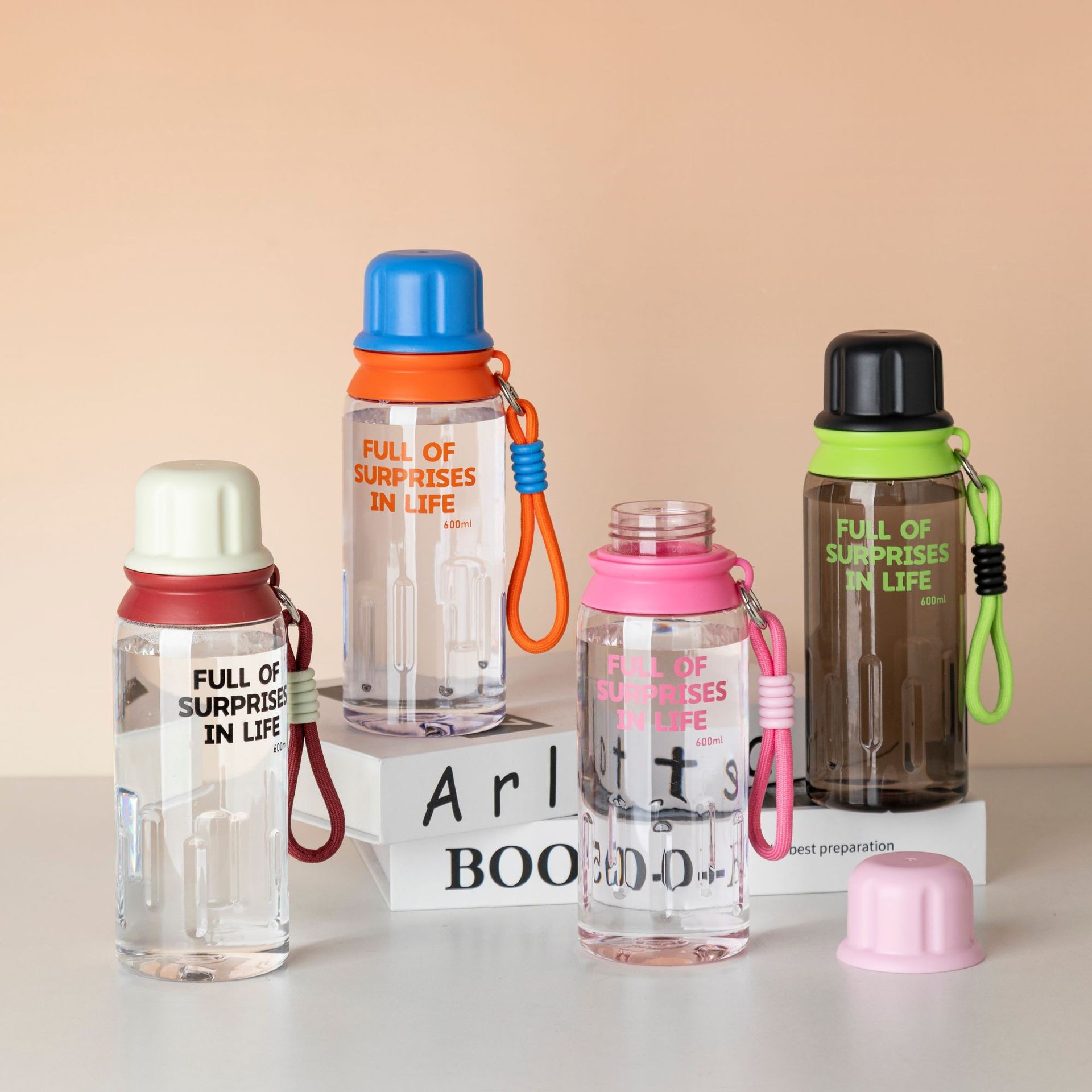 Taza de agua deportiva de gran capacidad simple coreana portátil de verano para estudiantes de género y mujer taza de espacio de plástico al aire libre